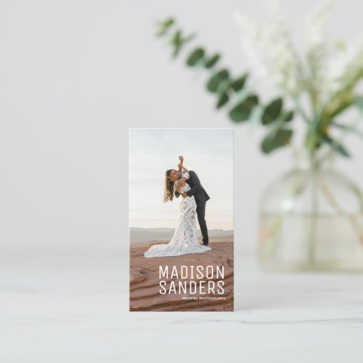 Modernes Minimalistisches, einfaches Berufliches F Visitenkarte (Stehend Vorderseite)