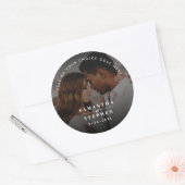 Modernes Minimalistisches Foto Hochzeitsbenutzerde Runder Aufkleber (Umschlag)