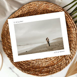 Modernes, Minimalistisches Foto - nur verheiratet Ankündigungspostkarte