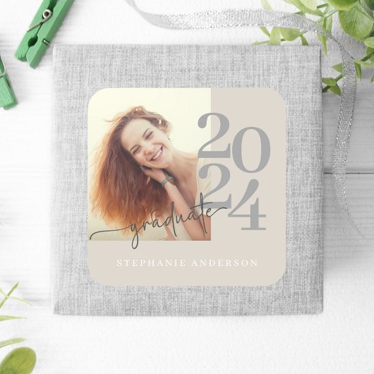 Modernes Minimalistisches Foto Script Graduate Quadratischer Aufkleber