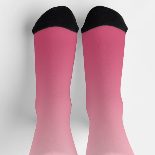 Modernes Minimalistisches Girly Pink Gradient Socken (Oben)