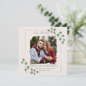 Modernes Minimalistisches grünes Foto Save the Dat Date (Stehend Vorderseite)