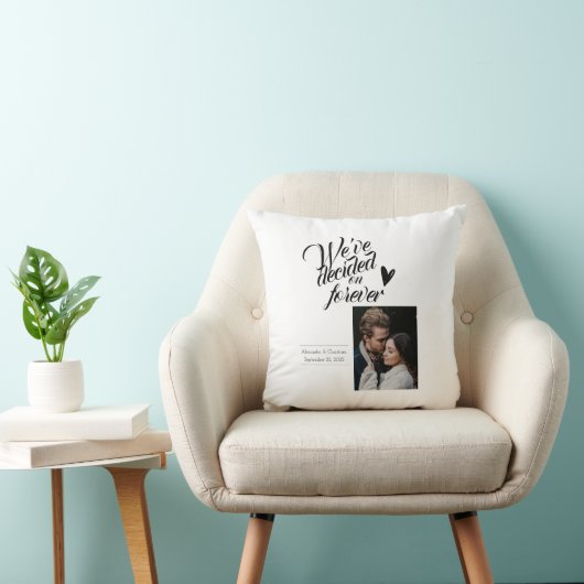 Modernes, minimalistisches Hochzeitspaar Kissen (Stuhl )