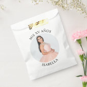 Modernes Minimalistisches Mis XV Años Round Foto Geschenktütchen (Versiegelt)