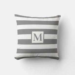 Modernes, minimalistisches Monogramm aus grauen St Kissen