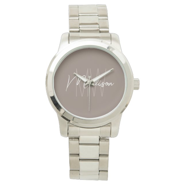 Modernes minimalistisches Monogramm Taupe Schriftn Armbanduhr (Vorderseite)