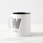 Modernes Minimalistisches Monogramm Zweifarbige Tasse (Vorderseite Links)