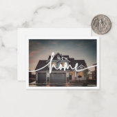 Modernes Minimalistisches neues Zuhause Script-Fot Mitteilungskarte (Vorderseite/Rückseite Beispiel)