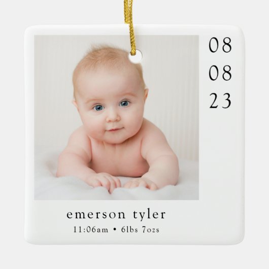 Modernes Minimalistisches Neugeborenes Keramikornament (Vorderseite)