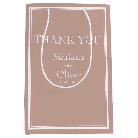 Modernes Minimalistisches Rosa Mittlere Geschenktüte (Vorderseite)