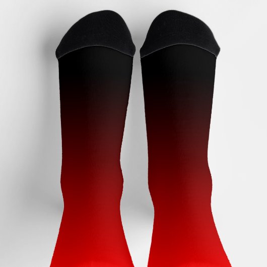 Modernes Minimalistisches Rotes Schwarzes Gradient Socken (Oben)