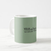 Modernes minimalistisches Salbeigrün-Geschäftslogo Kaffeetasse (Vorderseite Links)