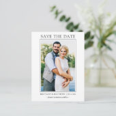 Modernes Minimalistisches Save the Date Couple Fot Postkarte (Stehend Vorderseite)