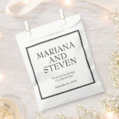 Modernes Minimalistisches Schwarz-weiß Geschenktütchen (Ausgeschnitten)