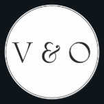 Modernes Minimalistisches Schwarz-Weiß-Monogramm Runder Aufkleber<br><div class="desc">Genießen Sie dieses elegante und minimalistische Design in unserer Hochzeitskollektion. Diese elegante Save the Date-Karte mit einem schlichten Schwarz-Weiß-Design ist schön und modern.</div>