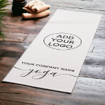 modernes, minimalistisches, schwarz-weißes Yogo-Lo Yogamatte<br><div class="desc">modernes,  minimalistisches,  schwarz-weißes Yogo-Logo</div>