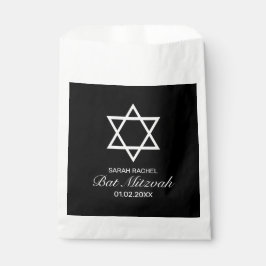 Modernes Minimalistisches Schwarzes Bar Bat Mitzva Geschenktütchen