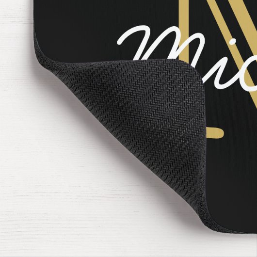 Modernes Minimalistisches Schwarzes-Gold-Monogramm Mousepad (Ecke)