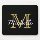 Modernes Minimalistisches Schwarzes-Gold-Monogramm Mousepad (Vorne)