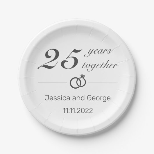 Modernes Minimalistisches Schwarzes Hochzeitstag Pappteller (Vorderseite)