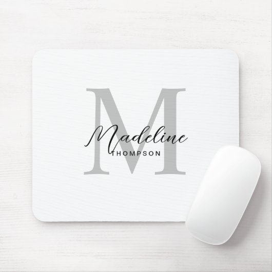 Modernes Minimalistisches Schwarzes Script, Weiß G Mousepad (Mit Mouse)