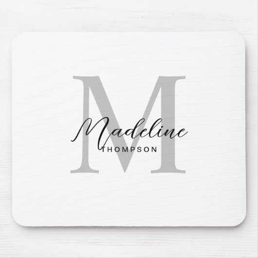 Modernes Minimalistisches Schwarzes Script, Weiß G Mousepad (Vorne)