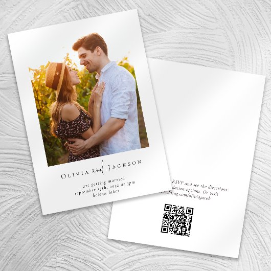 Modernes Minimalistisches Script Foto QR Code Hoch Einladung