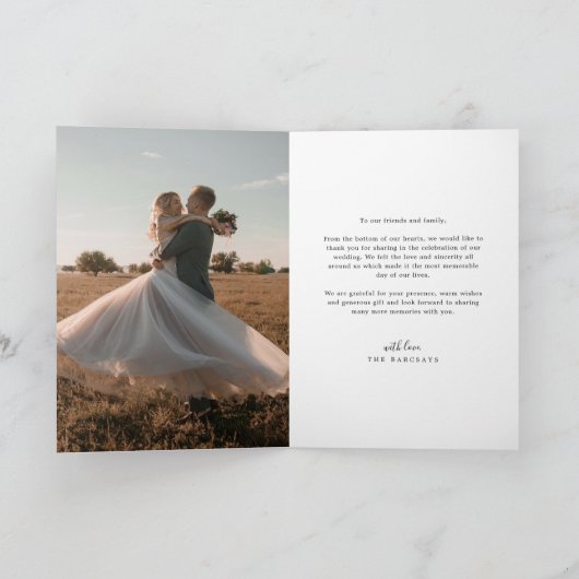 Modernes Minimalistisches Script Heart Wedding Fot Dankeskarte (Innenseite)