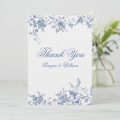 Modernes Minimalistisches Script Monogram Dankeskarte (Stehend Vorderseite)