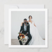 Modernes Minimalistisches Square Wedding Foto Dankeskarte (Vorderseite)