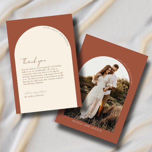 Modernes Minimalistisches Terracotta Arch Wedding  Dankeskarte