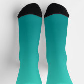 Modernes Minimalistisches Türkis Aquamarin Ombre Socken (Oben)