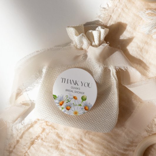 Modernes Minimalistisches Watercolol Daisy Brautpa Runder Aufkleber