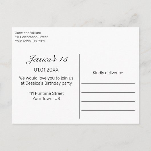 Modernes Minimalistisches Weißes Schwarzes Quinceñ Ankündigungspostkarte (Rückseite)