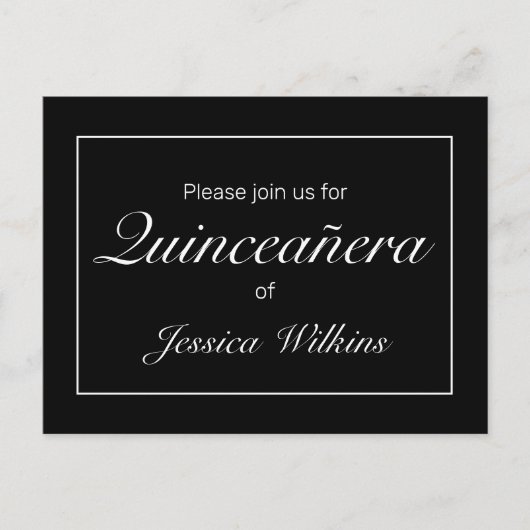 Modernes Minimalistisches Weißes Schwarzes Quinceñ Ankündigungspostkarte (Vorderseite)