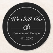 Modernes Minimalistisches Weißschwarzes Jubiläum Runder Pappuntersetzer (Vorderseite)