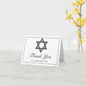 Modernes Minimalistisches White Bar Bat Mitzvah Vi Karte (Gelbe Blume)