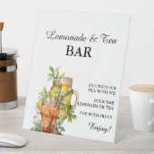 Modernes, minimalistisches Zitronenmotiv mit Bar Sockelschild (In Situ)