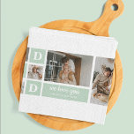 Modernes Minze Collage Foto Vater Bestes Geschenk Geschirrtuch<br><div class="desc">Der moderne Mint Collage Foto Vater Best Geschenk ist ein einzigartiges und personalisiertes Geschenk, das für jeden Anlass, wie zum Beispiel den Vatertag, Geburtstage oder jeden anderen besonderen Tag, der Väter ehrt, perfekt ist. Dieses Geschenk soll Ihnen die besonderen Momente und Erinnerungen zeigen, die Sie mit Ihrem Vater über die...</div>