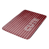 Modernes Mit Monogramm gestreiftes Material Badematte (Schrägansicht)