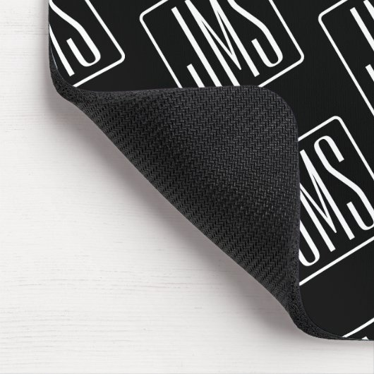 Modernes Mit Monogramm Muster | Schwarz und Weiß Mousepad (Ecke)