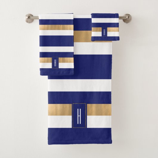 Modernes Mit Monogramm Set mit blauem Streifen. (Insitu)