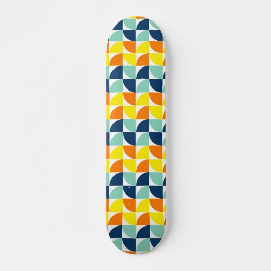 Modernes Mittelalter geometrisch Cool Skateboard (Vorne)