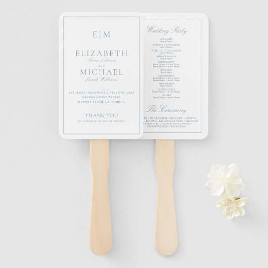 Modernes Mongram Dusty Blue Script Wedding Program Fächer (Vorne und Hinten)