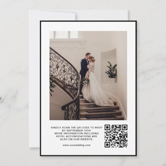 Modernes monochromes Foto mit QR-Code-Hochzeit Einladung (Rückseite)