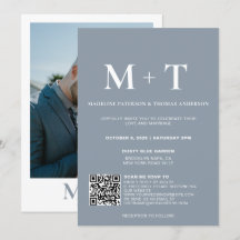 Modernes Monogram Dusty Blue QR Code UAwg Wedding