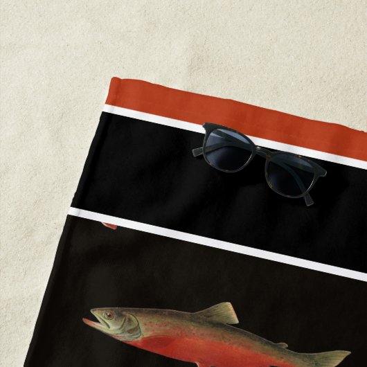 Modernes Monogram Fisch Lachs Design Schwarz-weiß  Strandtuch (Beispiel)