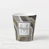 Modernes Monogramm aus Gold und Grau Agate Geode Milchtasse (Vorderseite)