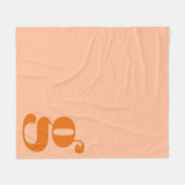 Modernes Monogramm Bold Initial Peach Orange Minim Fleecedecke (Vorderseite (Horizontal))