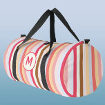 Modernes Monogramm Erstkleber-Konfektionsstreifen Duffle Bag<br><div class="desc">Modernes pastellgestreiftes Design mit personalisiertem Monogramm-Initial.</div>